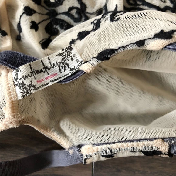 FREE PEOPLE - Bralette - NWOT - Picture 4 of 4